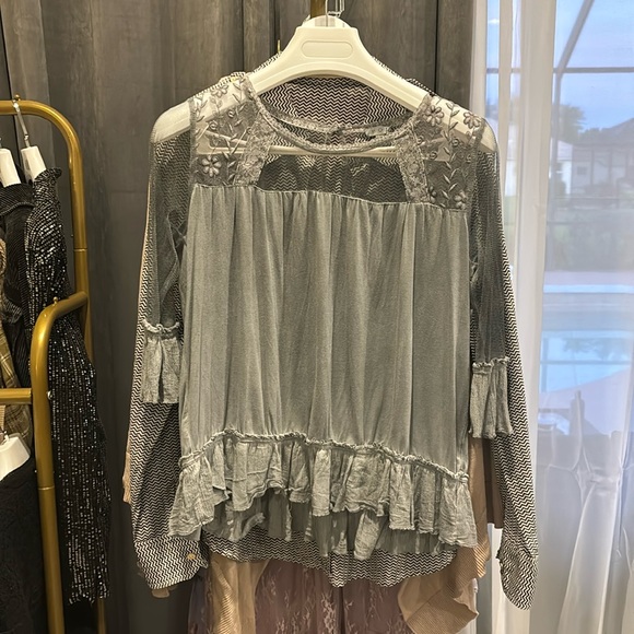 POL Tops - POL Lace Top